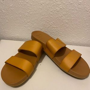 Reef Slide Sandals